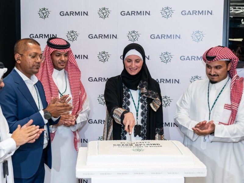 Garmin Opens First Riyadh Store and Launches fēnix 9 Series in Saudi Arabia