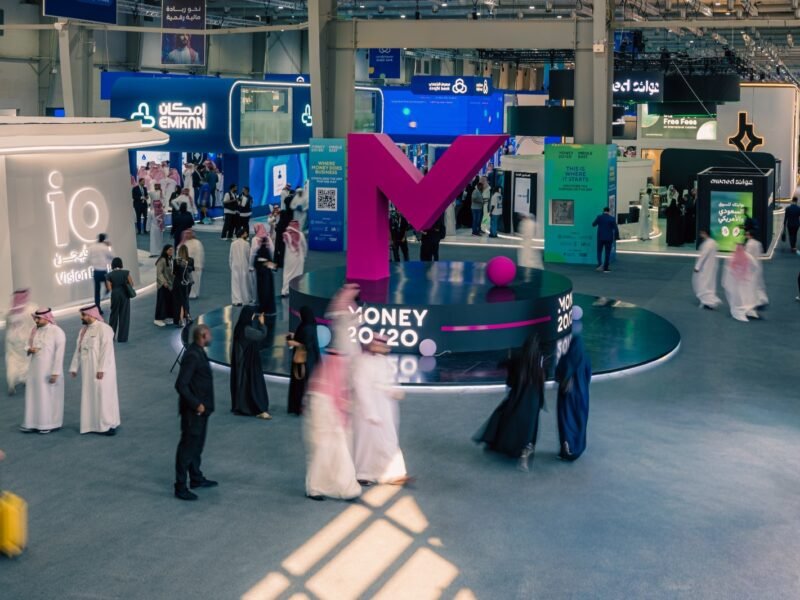 Money20/20 Middle East Brings RiseUp Programme for Women in Fintech to Saudi Arabia