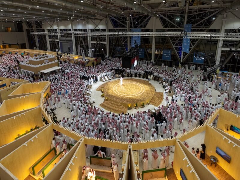 National Center for Falcons Auction 2026 Opens for Locally Caught Falcons