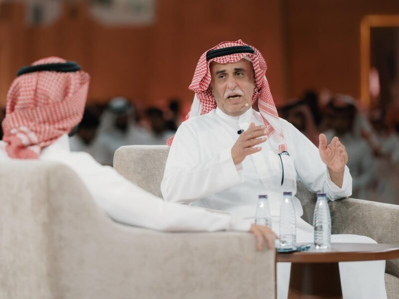 Saudi Falcons and Hunting Exhibition Hosts Session on the History of Falconry and Hunting