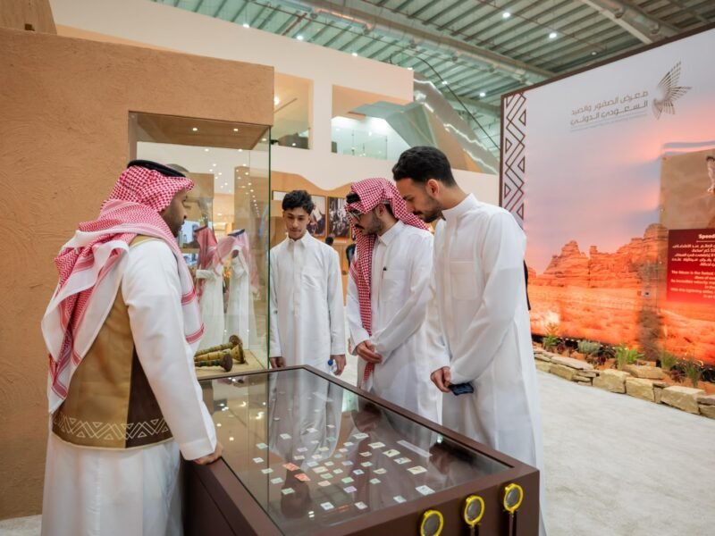 Shalail Museum Documents Saudi Kings’ Connection with Falcons