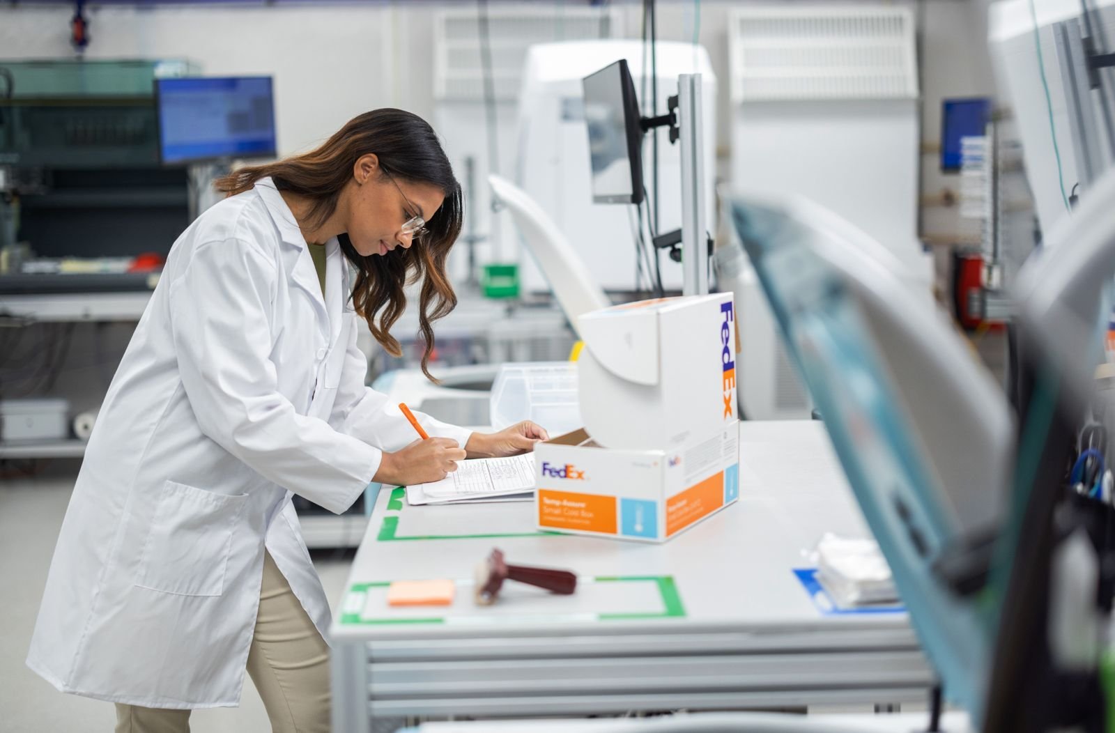 FedEx Dubai Hub Earns IATA CEIV Pharma Certification
